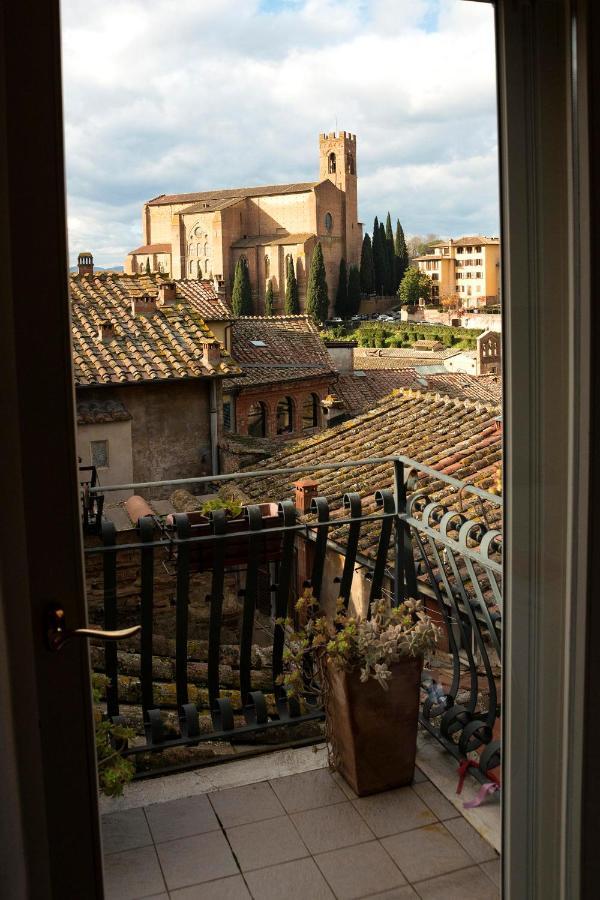 Dama Charming Apartment 100M From Piazza Del Campo Σιένα Εξωτερικό φωτογραφία